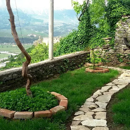Guest house Stone 1850 Gjirokaster