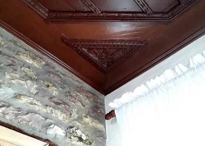 Stone 1850 Guest house Gjirokaster