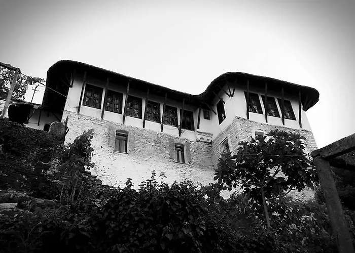 Stone 1850 Guest house 4*